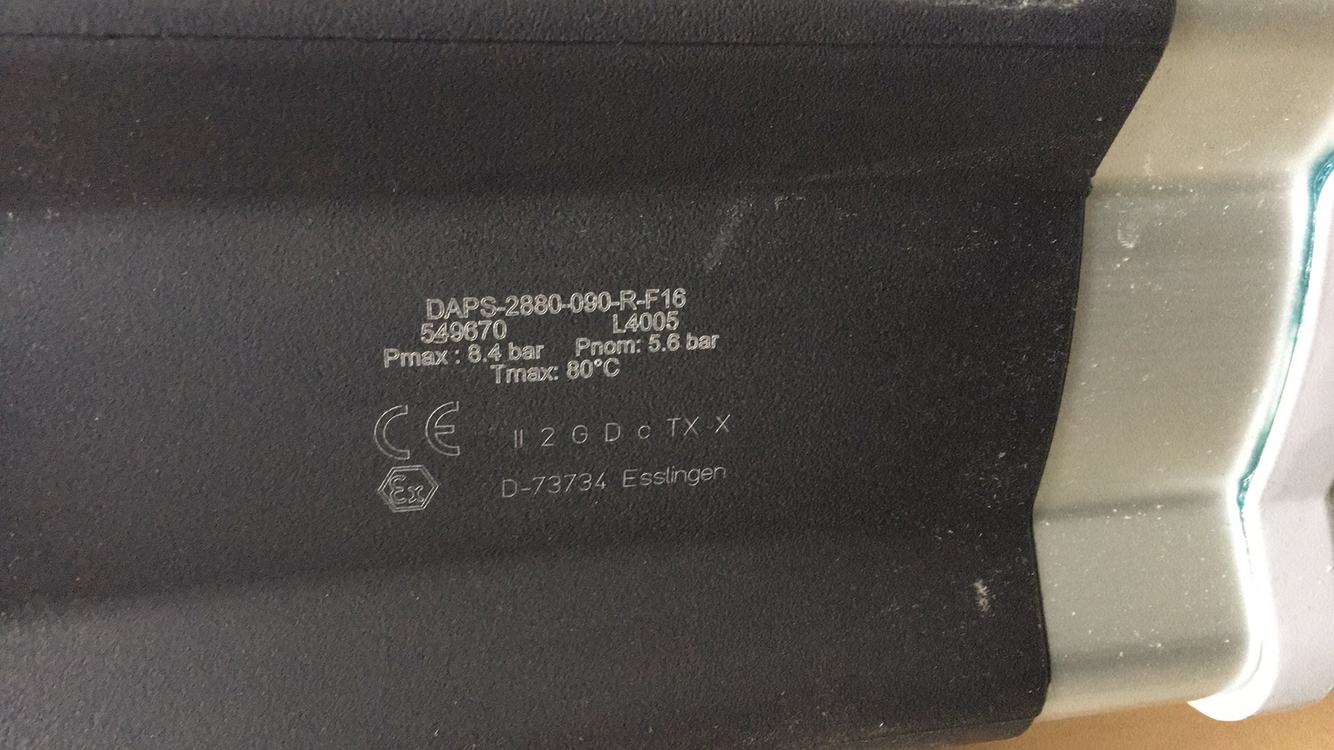 DAPS-2880-090-R-F16.jpg