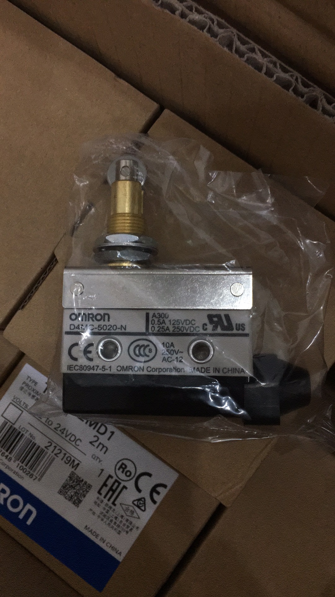 D4MC-5020-N.jpg